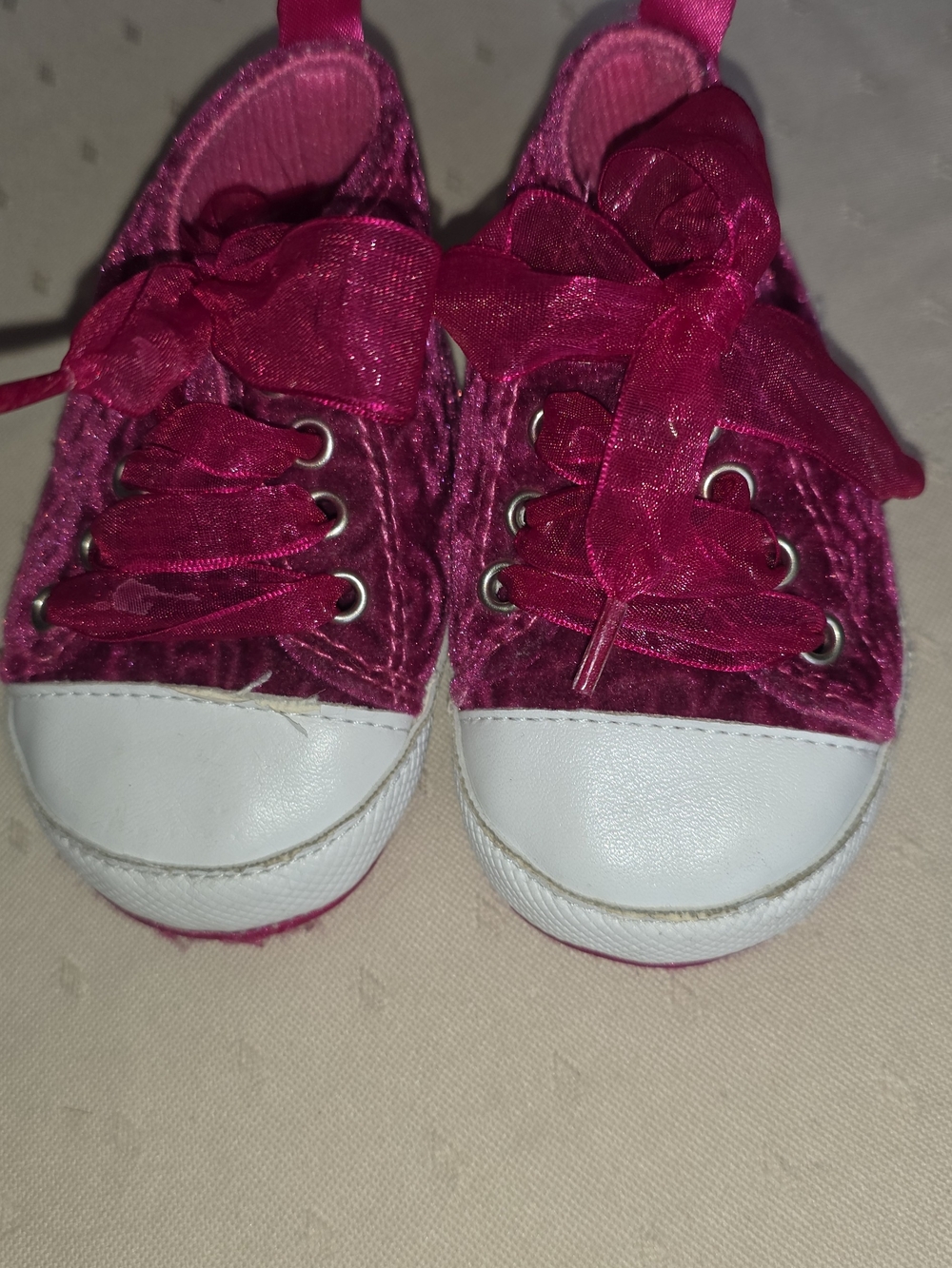 Kids Pink Velvet Lace-Up Sneakers